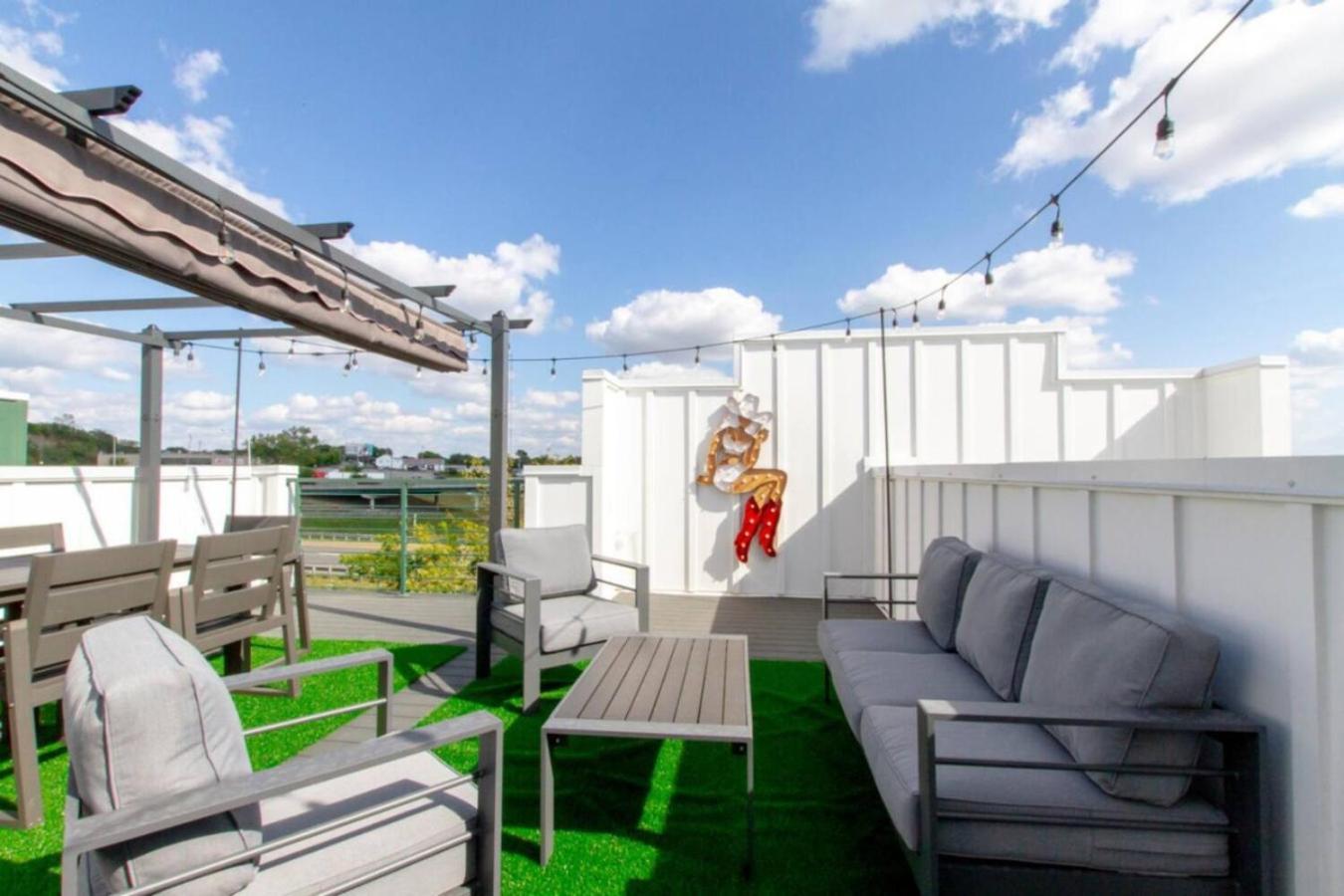 Skyline Serenity Rooftop Patio With Ping Pong Villa Nashville Exterior photo